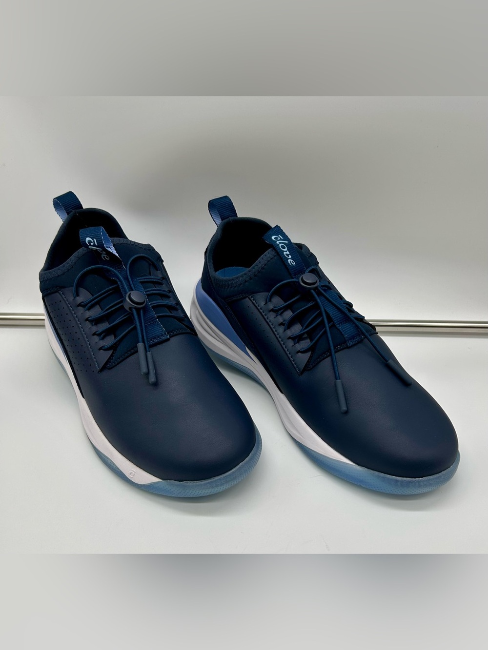 NEW IN BOX – Clove Classic Navy Shoes 💙 Women’s